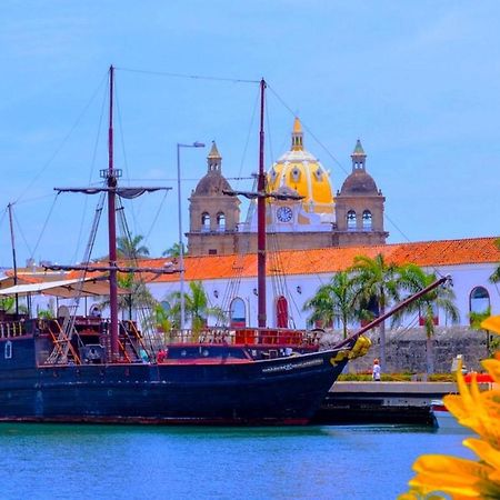 Beach Villa Sol & Mar Cartagena, Beachfront & Private Pool エクステリア 写真