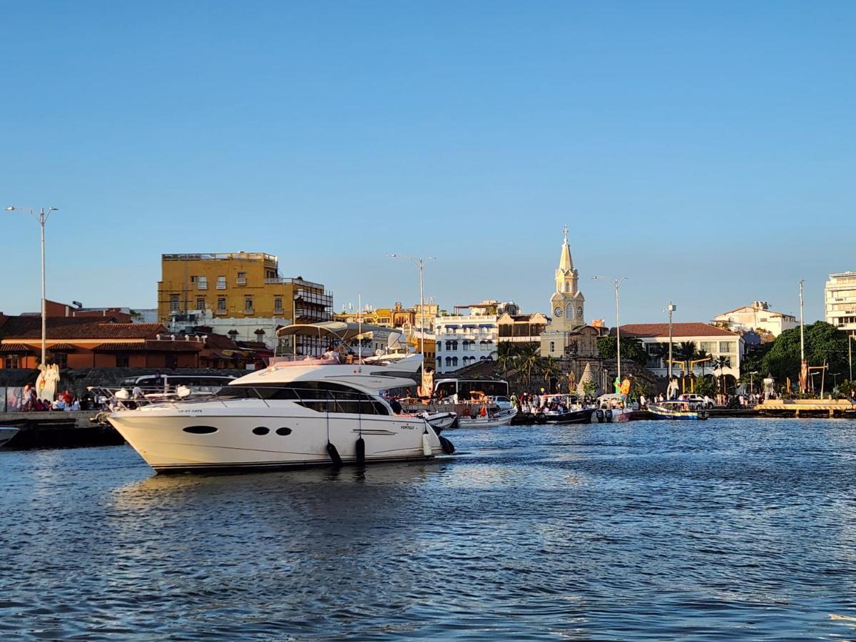 Beach Villa Sol & Mar Cartagena, Beachfront & Private Pool エクステリア 写真