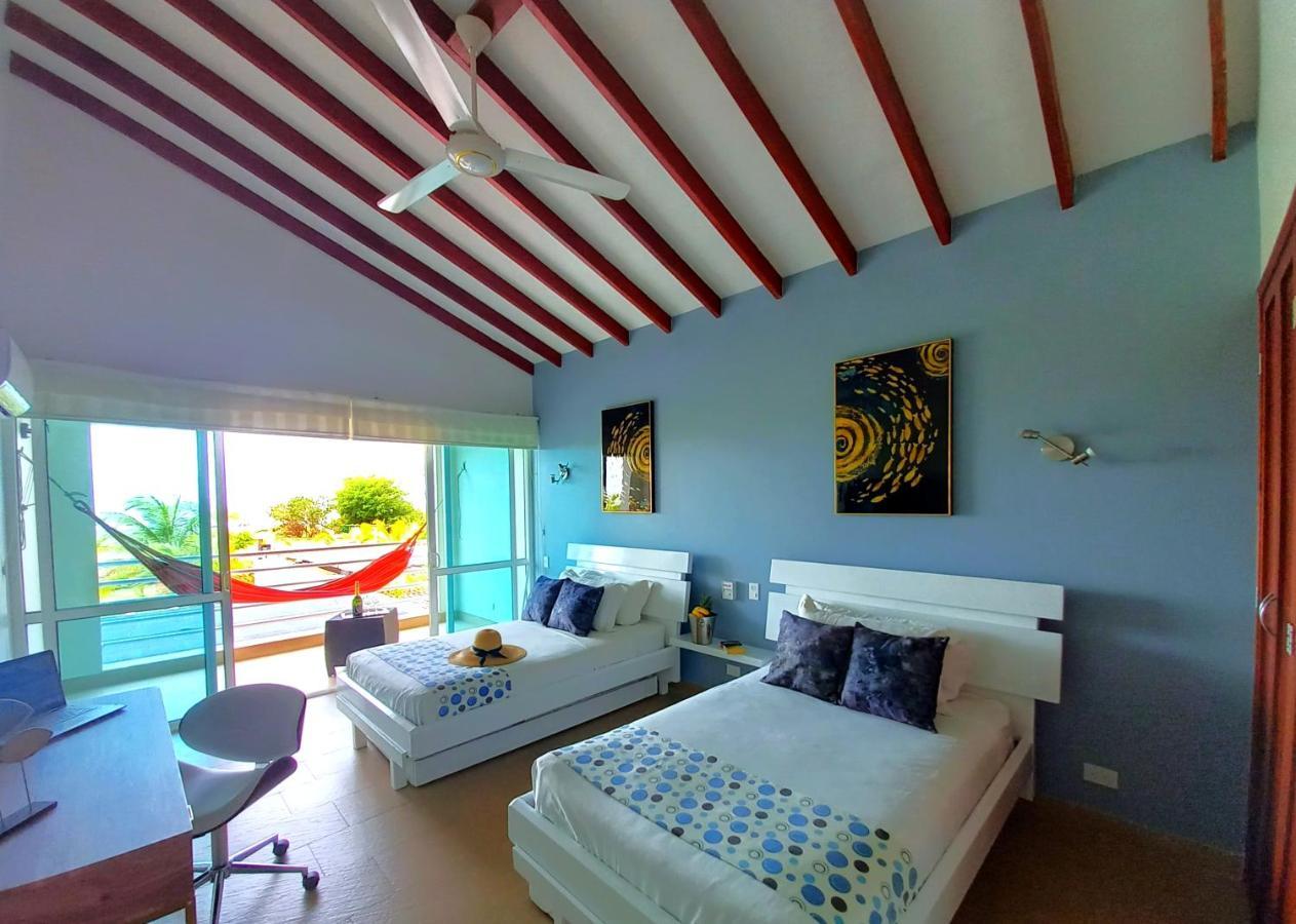 Beach Villa Sol & Mar Cartagena, Beachfront & Private Pool エクステリア 写真