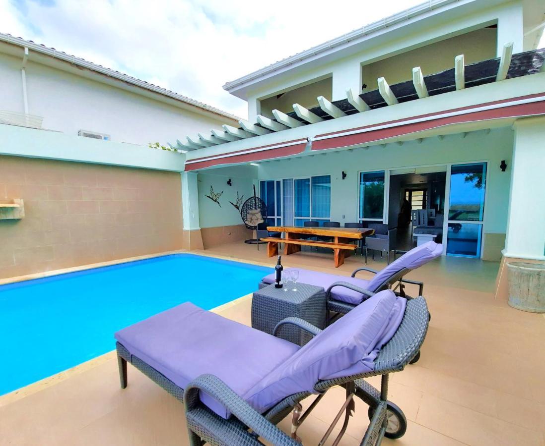 Beach Villa Sol & Mar Cartagena, Beachfront & Private Pool エクステリア 写真